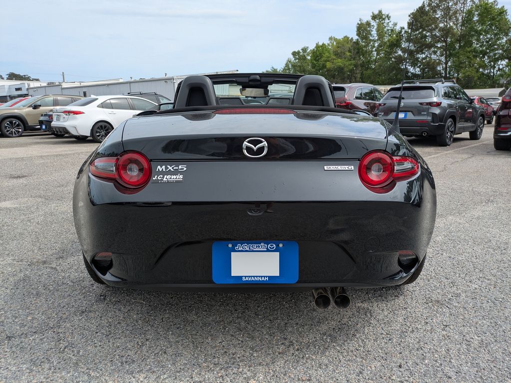 2026 Mazda MX-5 Miata Sport