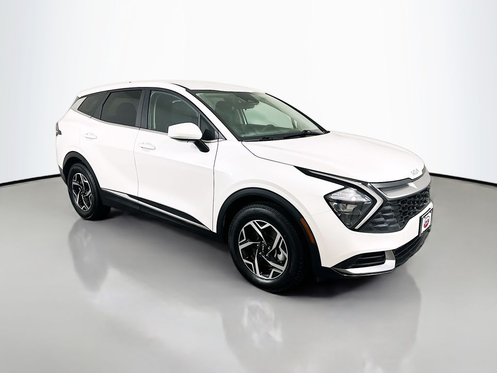 Thumbnail: 2023 Kia Sportage - 3