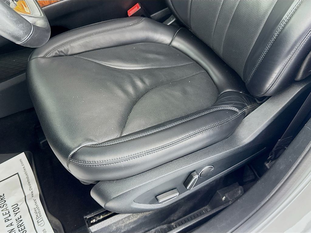 Used Car 2020 Lincoln Nautilus  Reserve For Sale Under $25,000 In Austin, Texas