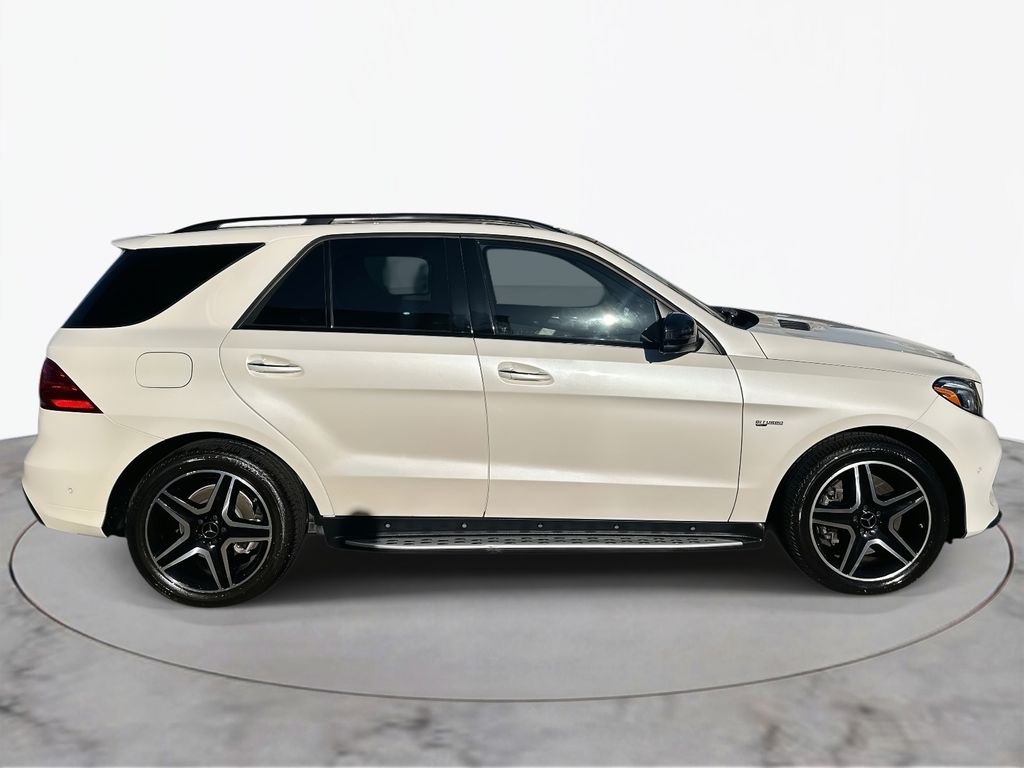 Thumbnail: 2018 Mercedes-Benz GLE - 6