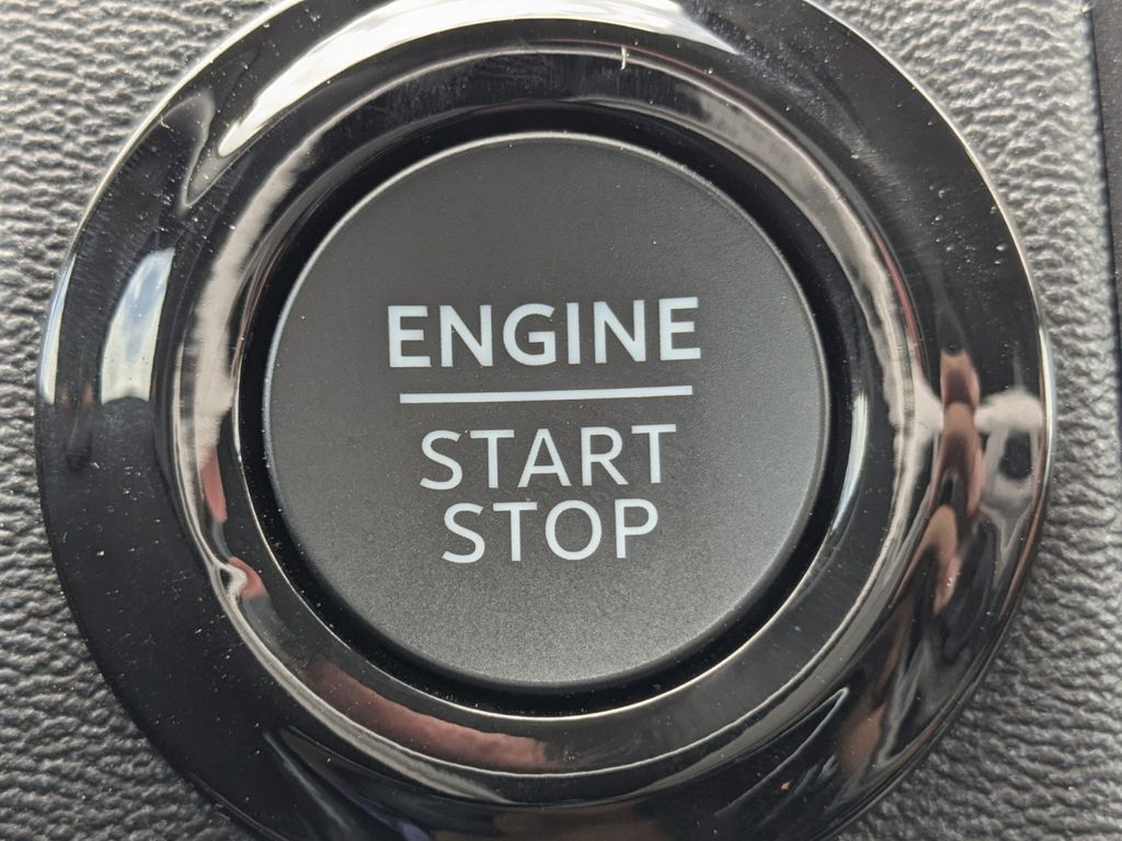 2025 Ford Expedition Active MAX