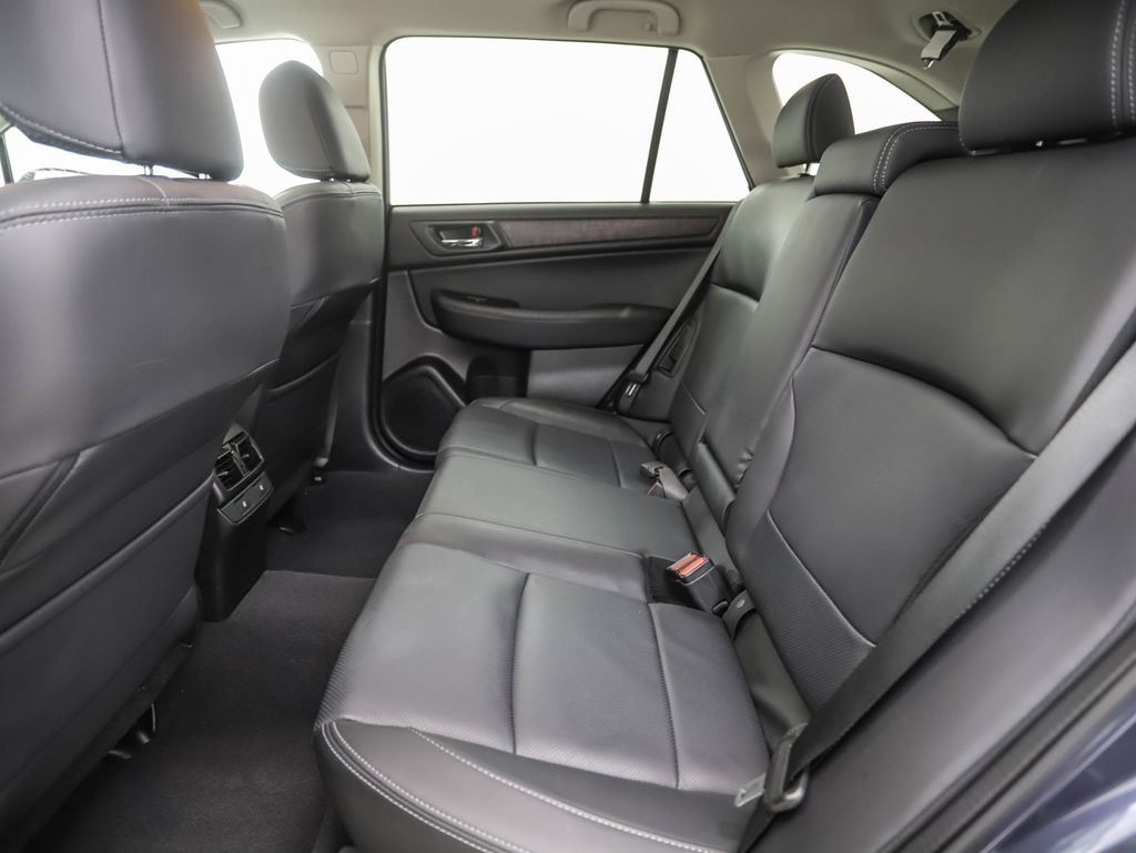 2017 Subaru Outback 2.5i Limited 21