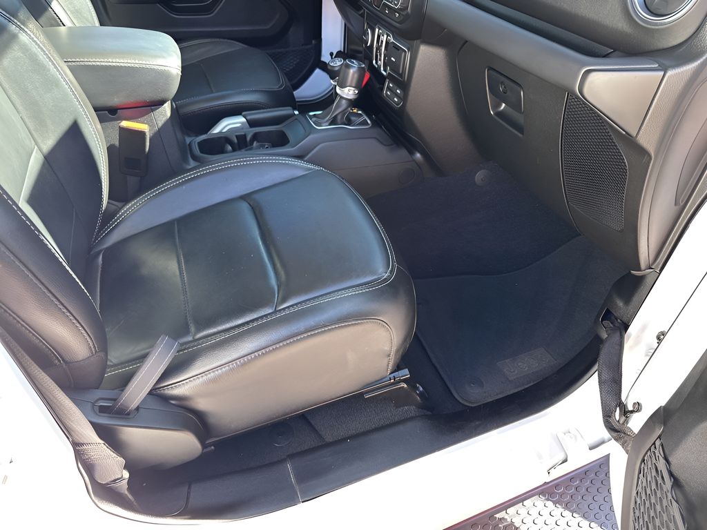 Used Car 2022 Jeep Wrangler  For Sale Under $35,000 In Austin, Texas