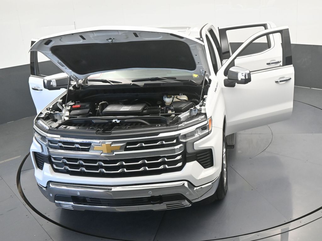 Used 2023 Summit White Chevrolet LTZ image 93