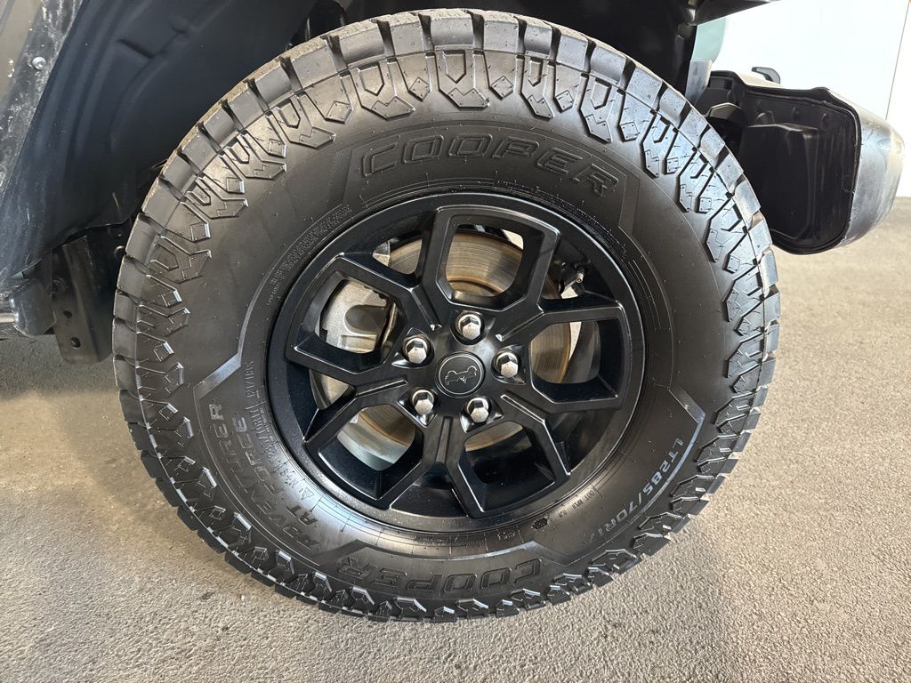 Thumbnail: 2024 Jeep Wrangler - 7