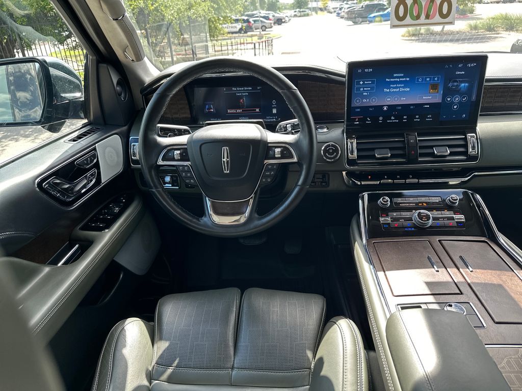 Used Car 2022 Lincoln Navigator L  Black Label For Sale Under $60,000 In Austin, Texas