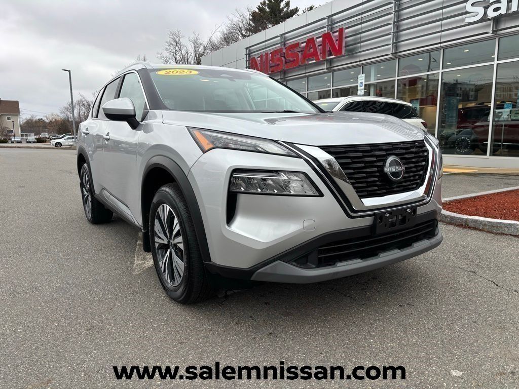 Brilliant Silver Metallic 2023 Nissan Rogue SV AWD SUV / Crossover All-Wheel Drive Continuously Variable Transmission