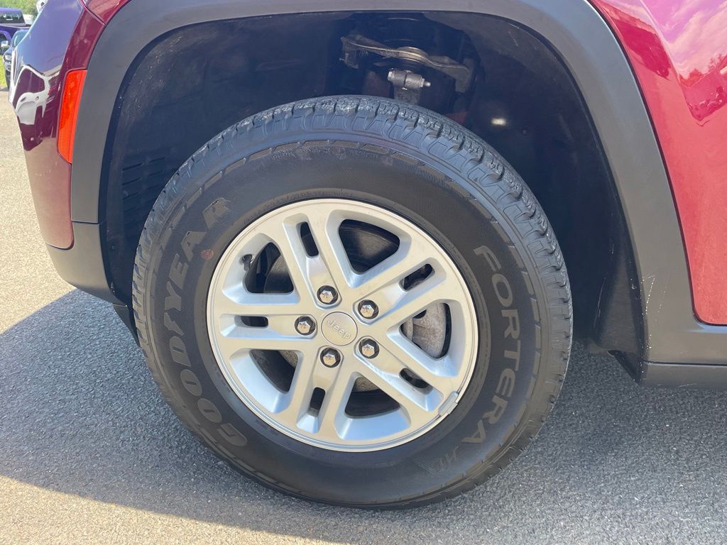 JeepGrand Cherokee22