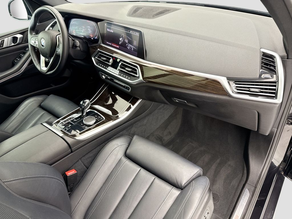 Thumbnail: 2019 BMW X5 - 16