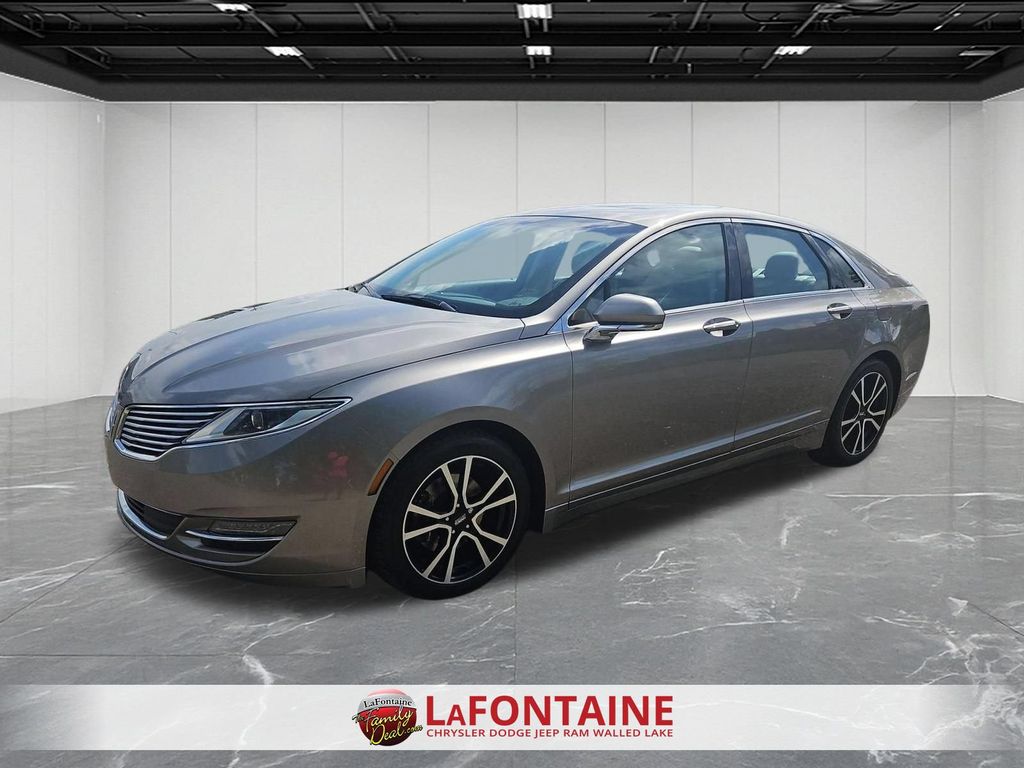Luxe Metallic 2016 Lincoln MKZ Sedan All-Wheel Drive 6-Speed Automatic