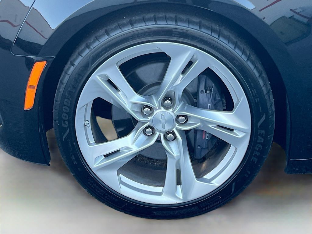 Used 2023 Black Chevrolet SS image 30