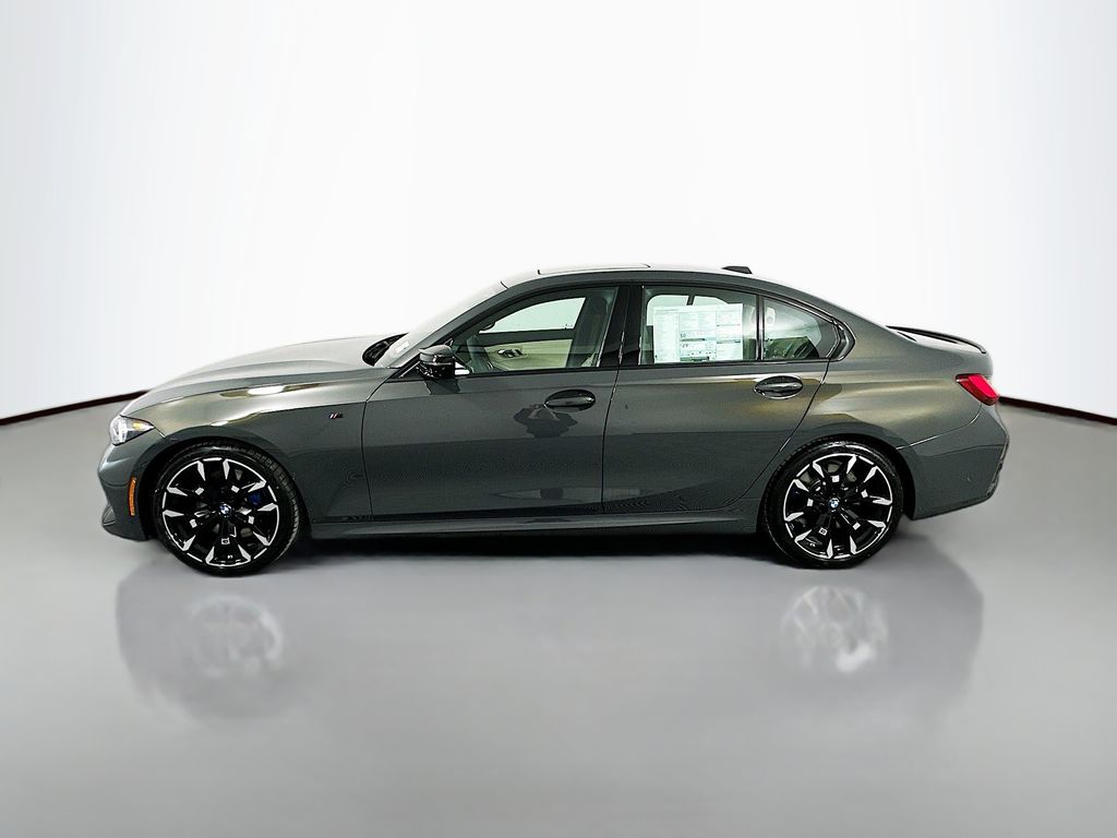 Thumbnail: 2026 BMW 3 Series - 8