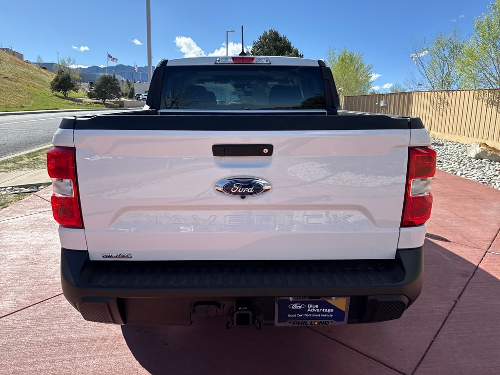 View vehicle photo 6