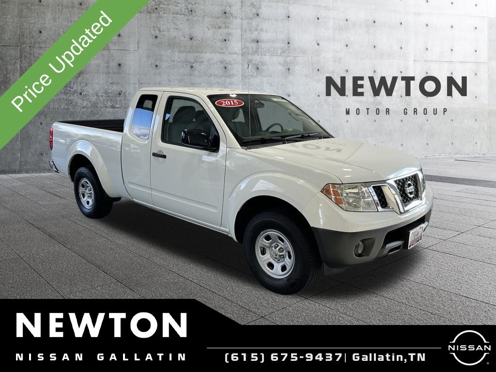 Glacier White 2015 Nissan Frontier Pickup Truck 4X2 5-Speed Automatic Overdrive