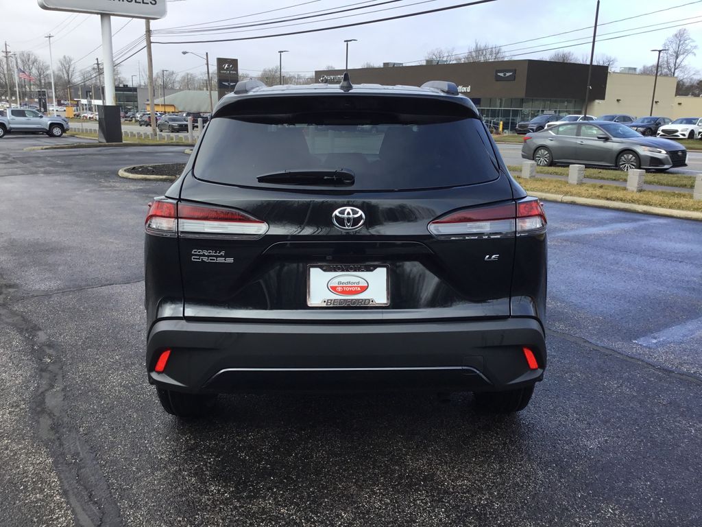 Thumbnail: 2026 Toyota Corolla Cross - 4