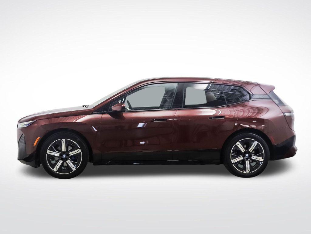 Thumbnail: 2023 BMW iX - 2