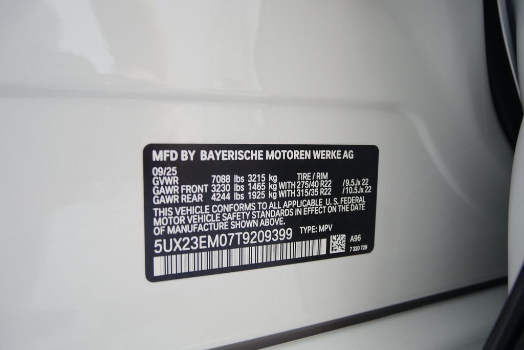 Thumbnail: 2026 BMW X7 - 28