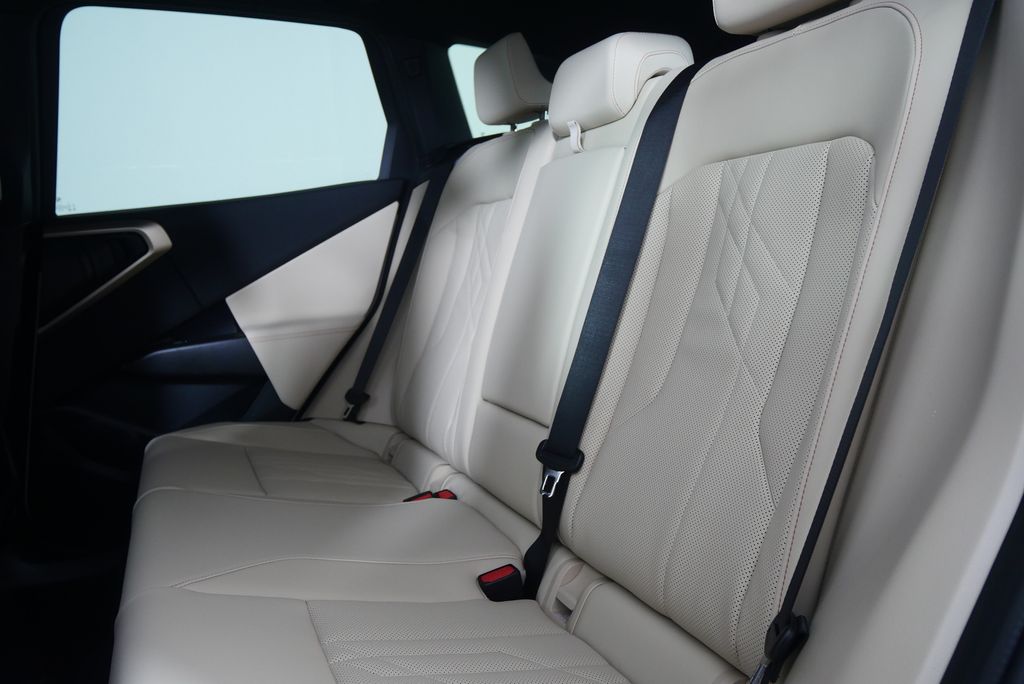 2025 BMW X3 3.0i 15