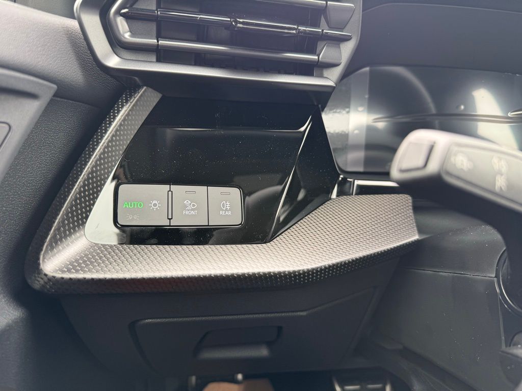 New 2026 White Audi 2.5T image 41