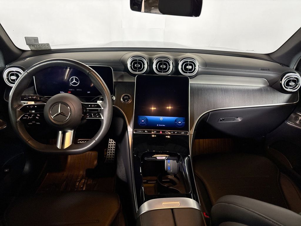 2023 Mercedes-Benz GLC GLC 300