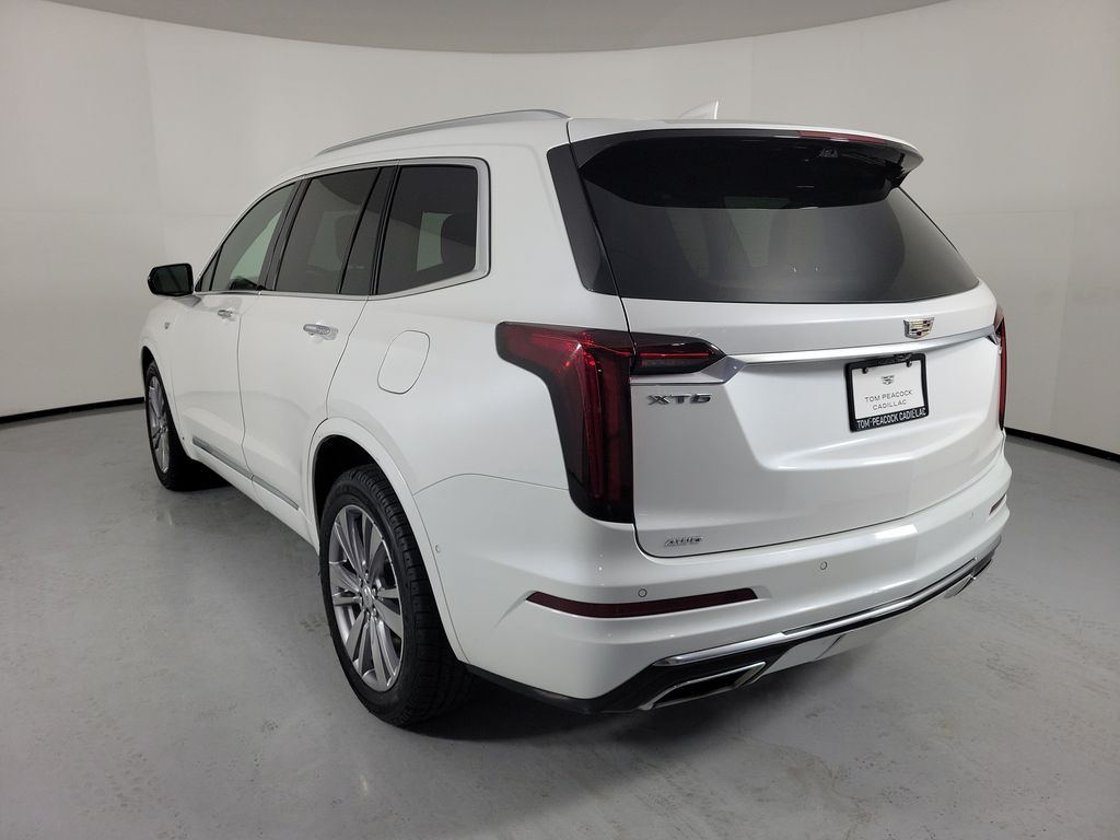 2023 Cadillac XT6 Premium Luxury - 2