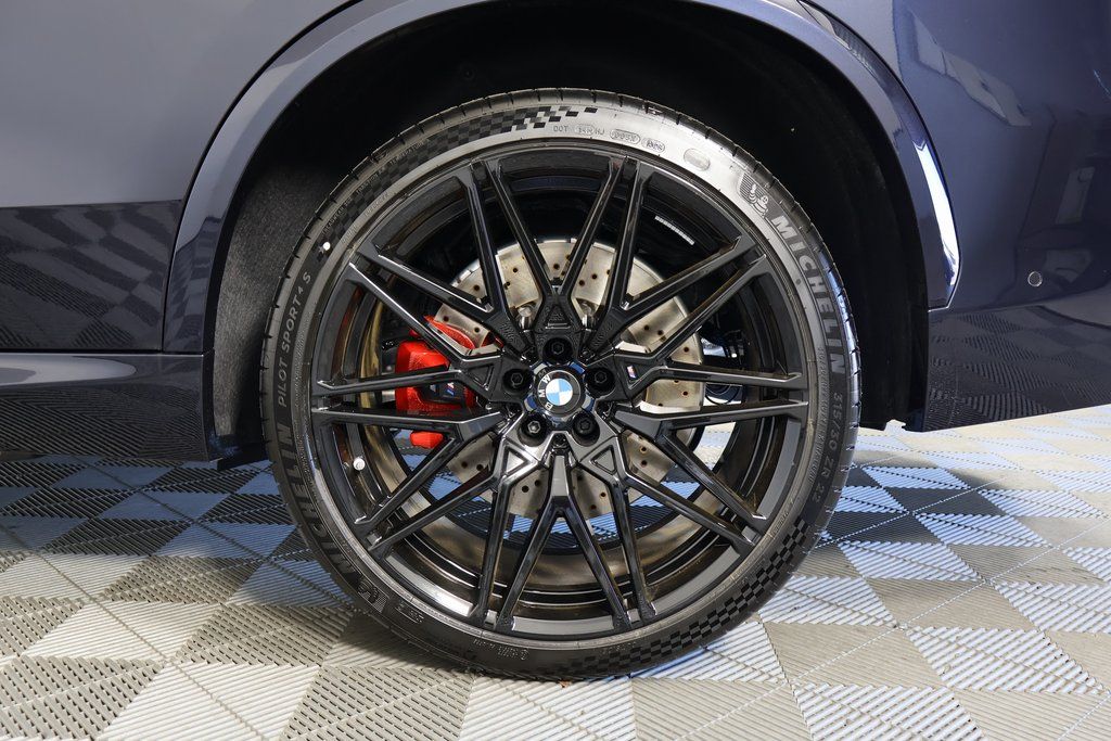 Thumbnail: 2026 BMW X5 - 10