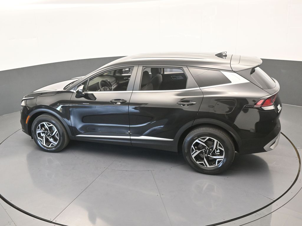 Used 2024 Fusion Black Kia LX image 44