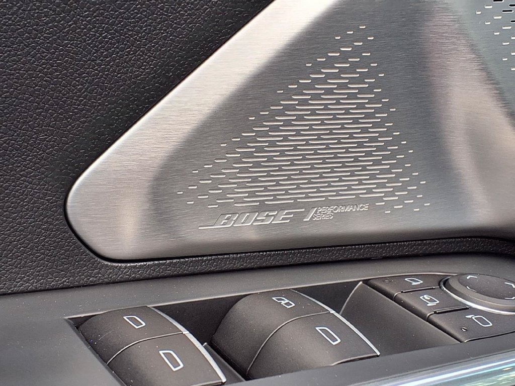 Used 2025 GMC Acadia SUV