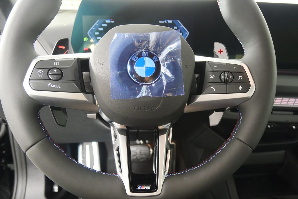 2025 BMW 2 Series M235i xDrive 18