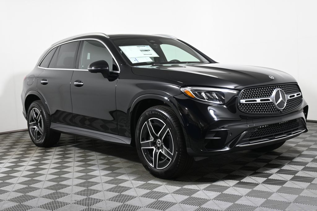 Thumbnail: 2026 Mercedes-Benz GLC - 8