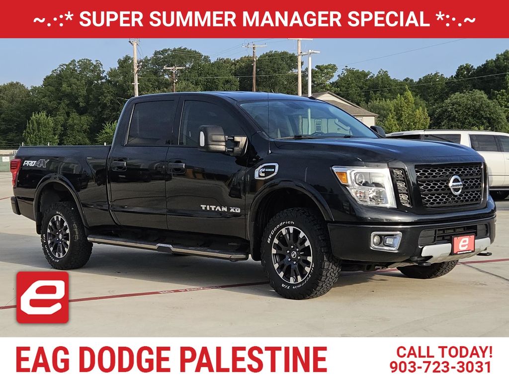 2019 Nissan Titan XD PRO-4X Crew Cab 4WD
