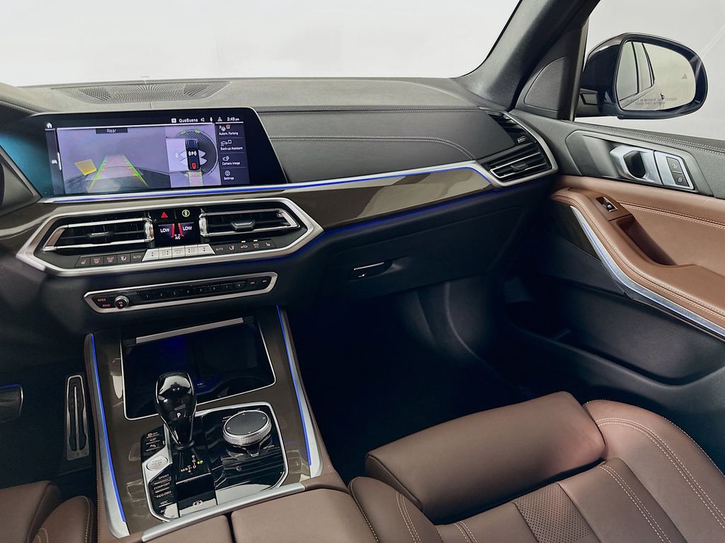 Thumbnail: 2022 BMW X5 - 24