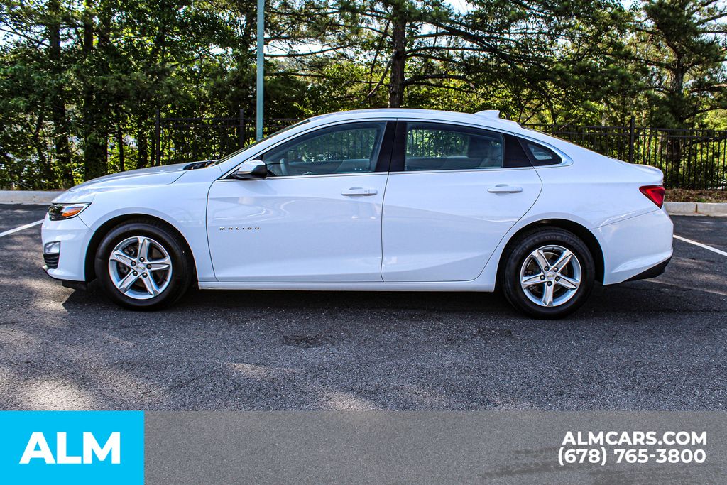 Used 2024 White Chevrolet LT image 6