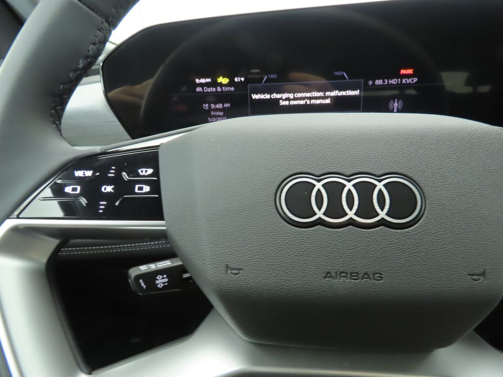 2025 Audi Q6 e-tron Premium 12