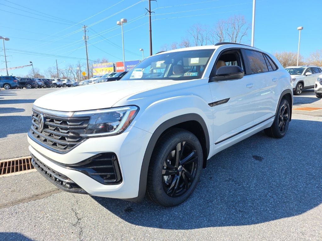 2026 Volkswagen Atlas Cross Sport 2.0T SEL R-Line Black - 0