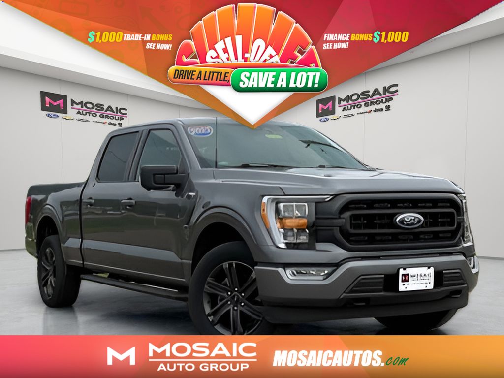 Used 2022 Ford F-150 XLT Trucks