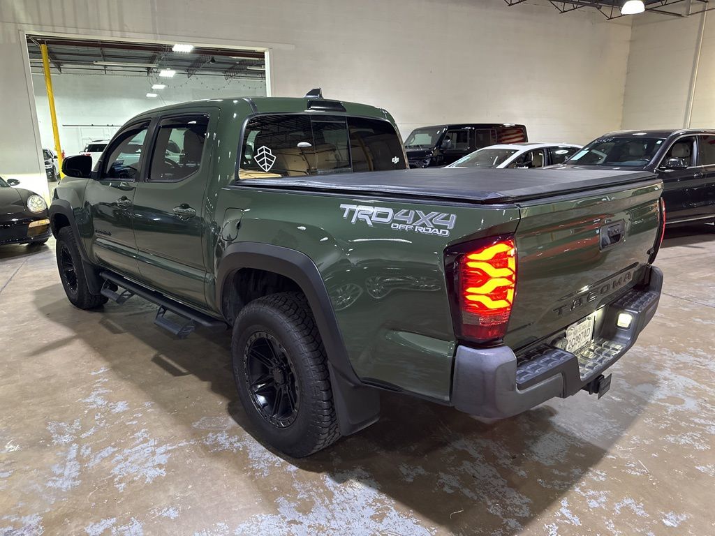 2021 Toyota Tacoma TRD Off-Road 16