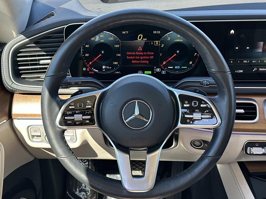 Thumbnail: 2022 Mercedes-Benz GLS - 23
