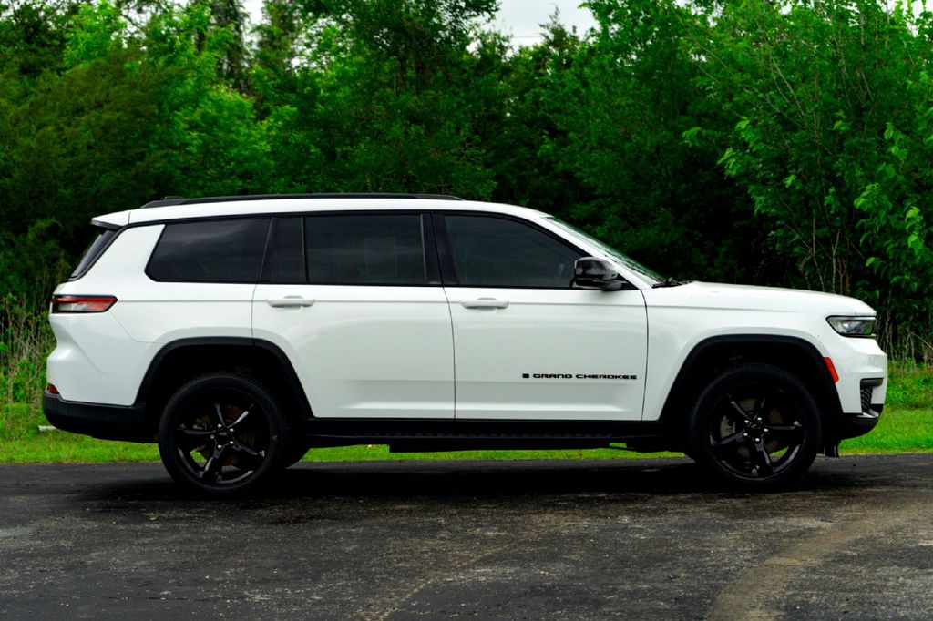 Used Car 2023 Jeep Grand Cherokee L  Altitude For Sale Under $30,000 In Taylor, Texas