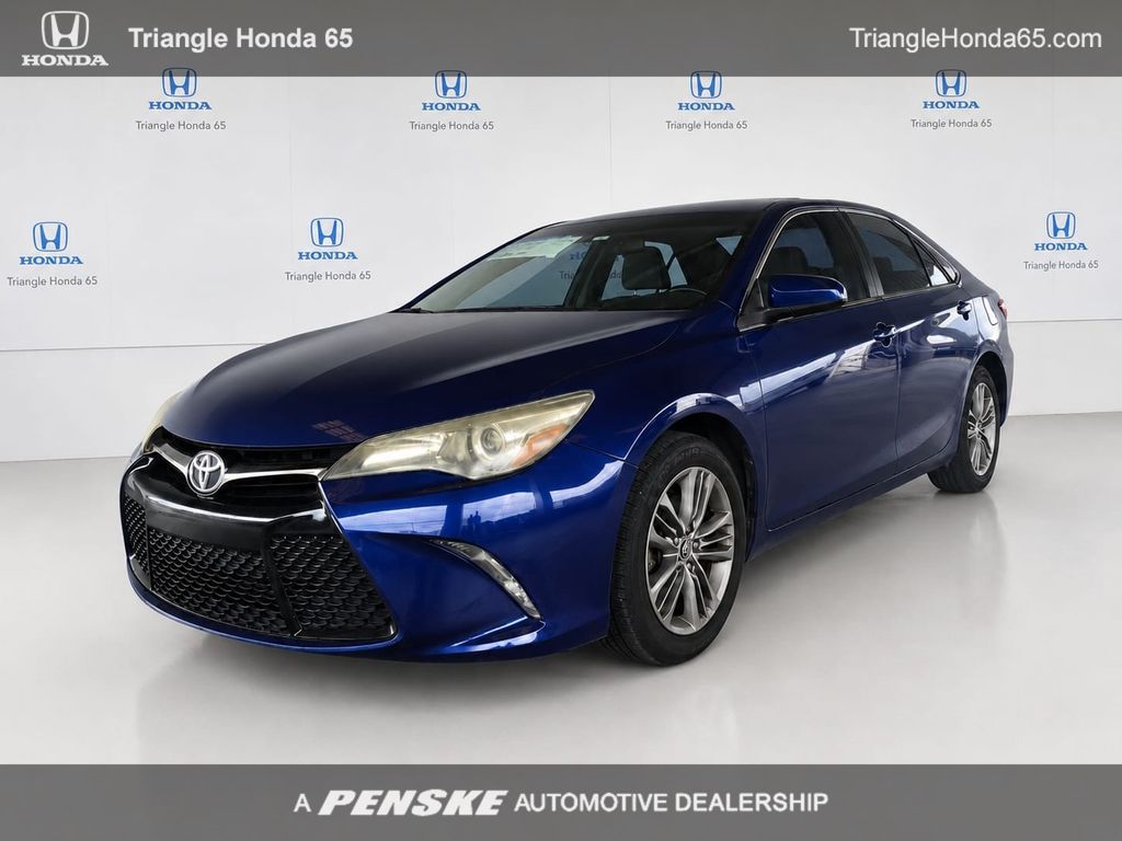 2015 Toyota Camry SE -
                  San Juan, PR
