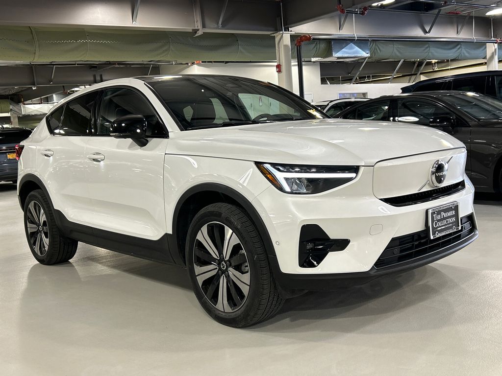 2023 Volvo C40 Recharge Twin Plus eAWD