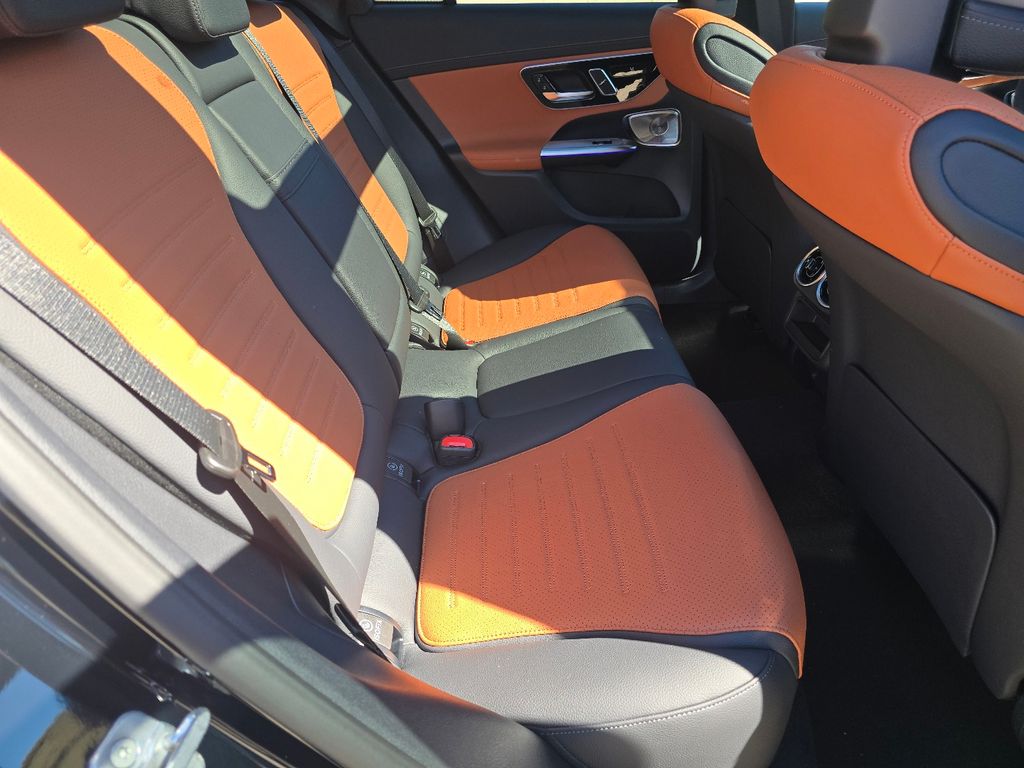 New 2026 Black Mercedes-Benz GLC 300 image 22