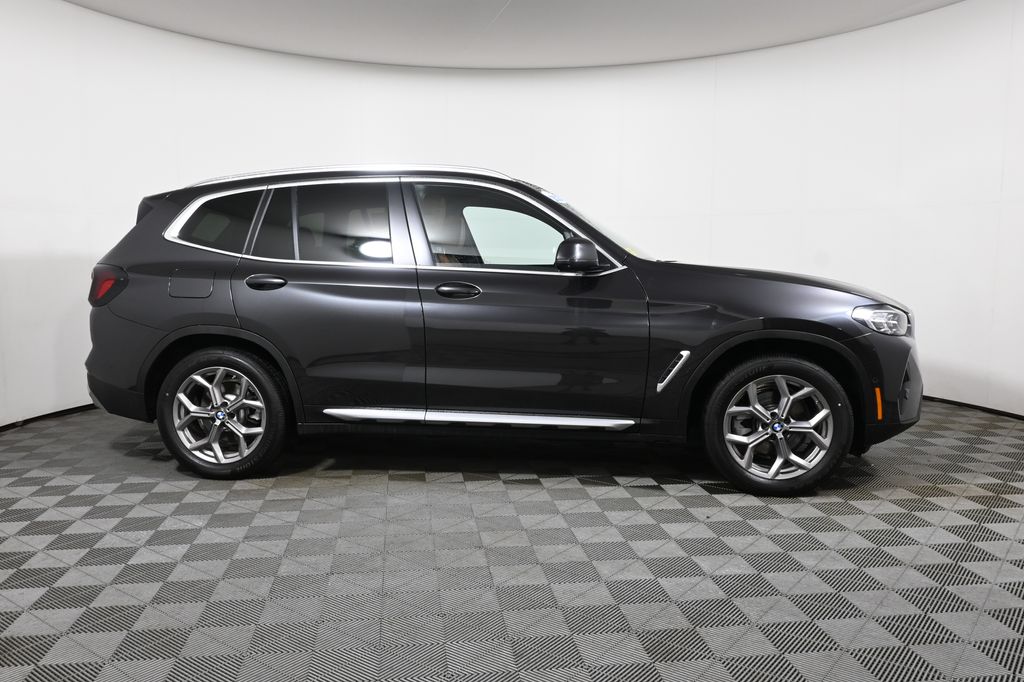 Thumbnail: 2024 BMW X3 - 8