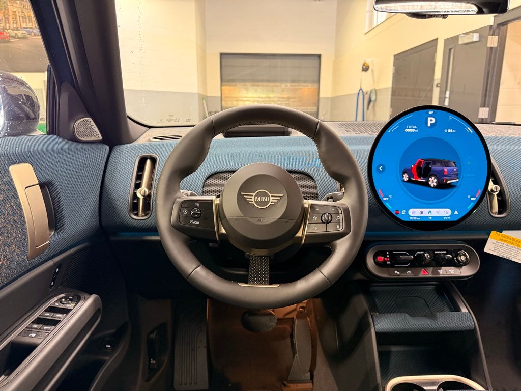 Thumbnail: 2025 MINI Cooper Countryman - 22