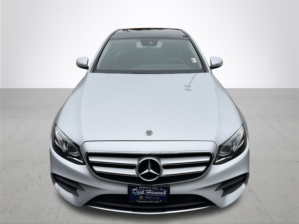 2018 Mercedes Benz E 300 photo 3