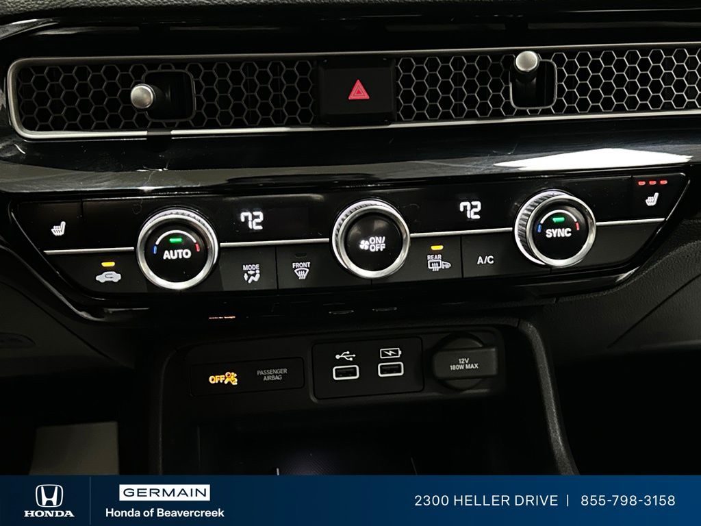 Used 2022 Silver Honda Touring image 24