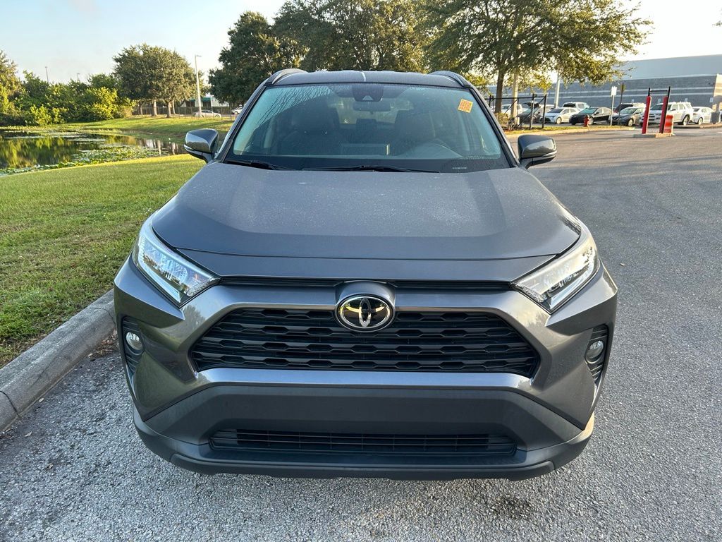 Thumbnail: 2021 Toyota RAV4 - 8