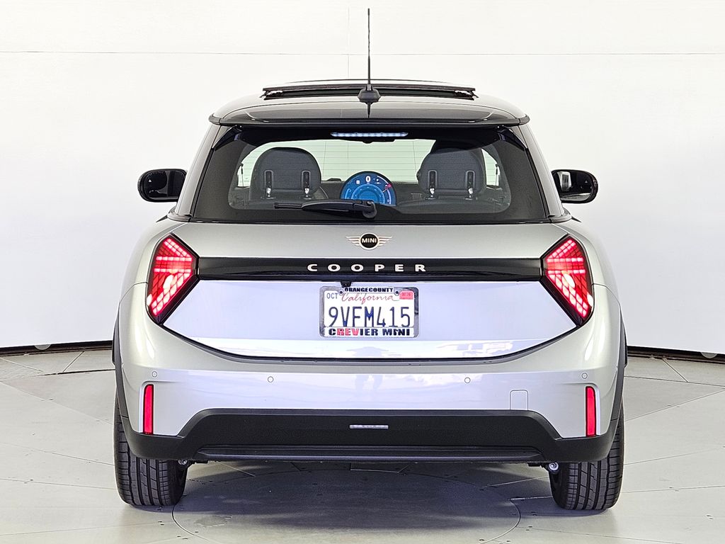 Thumbnail: 2026 MINI Cooper - 8