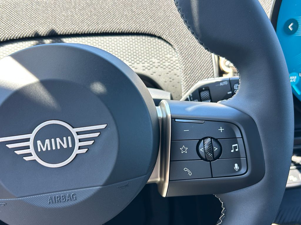 Thumbnail: 2025 MINI Cooper Countryman - 20