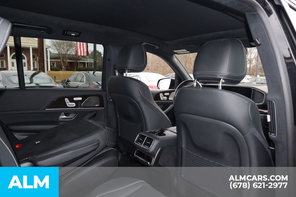 Used 2024 Black Mercedes-Benz GLS 580 image 25